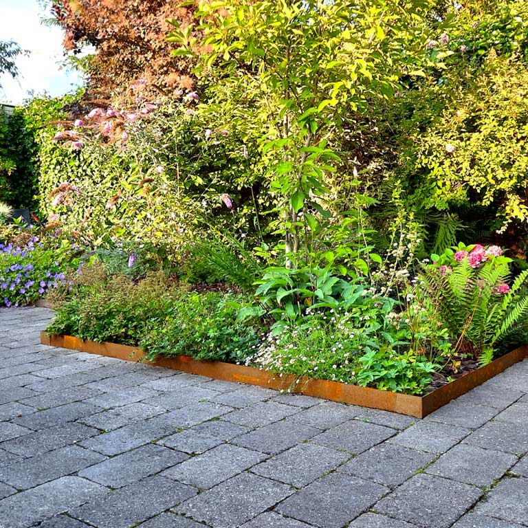 Trávnikové obruby z cortenovej ocele rovné 15 cm (dĺžka 240 cm)