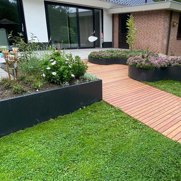 Práškom lakovaná oceľová oporná stena rovné 150 cm (výška 60 cm)