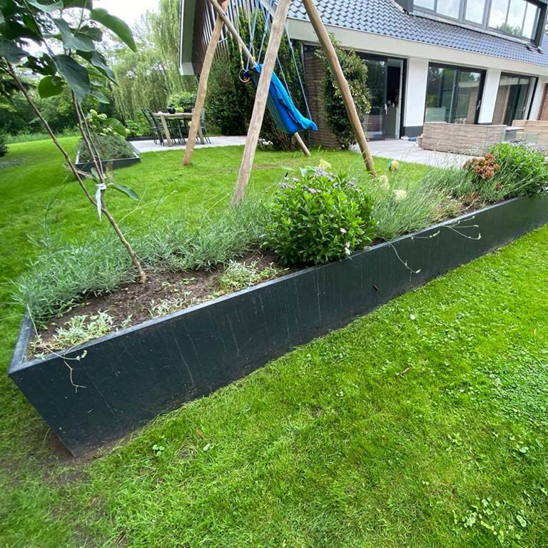 Práškom lakovaná oceľová oporná stena rovné 200 cm (výška 50 cm)