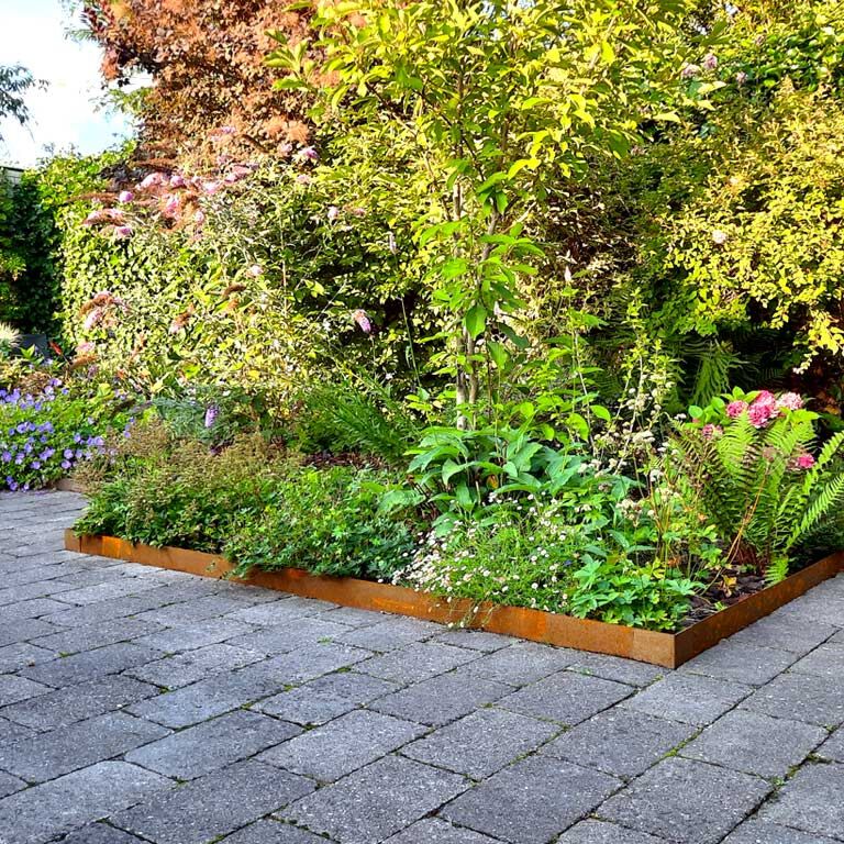 Trávnikové obruby z cortenovej ocele rovné 15 cm (dĺžka 240 cm)