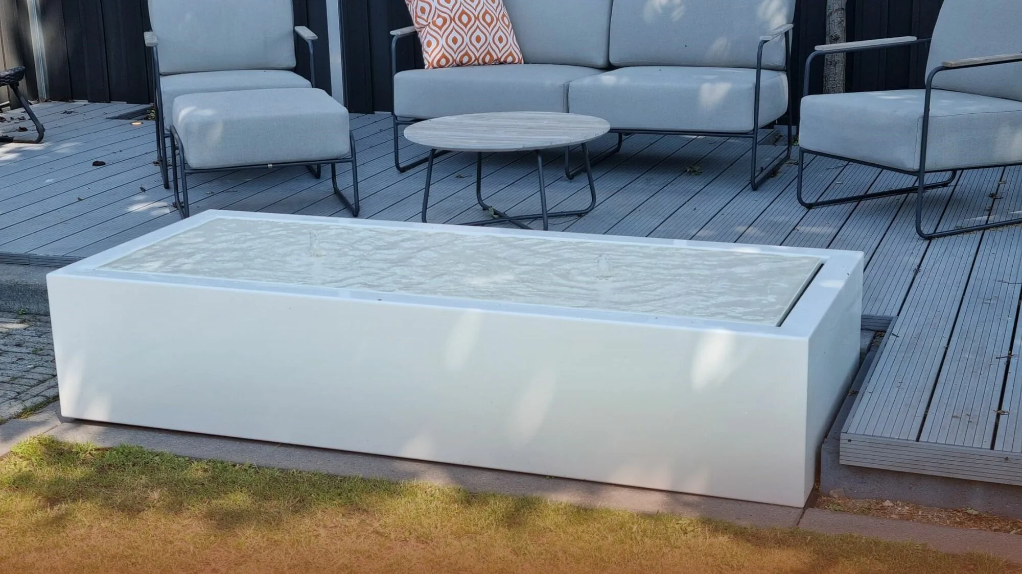 Ako sa starám o svoj vodný stôl alebo vodný ornament?