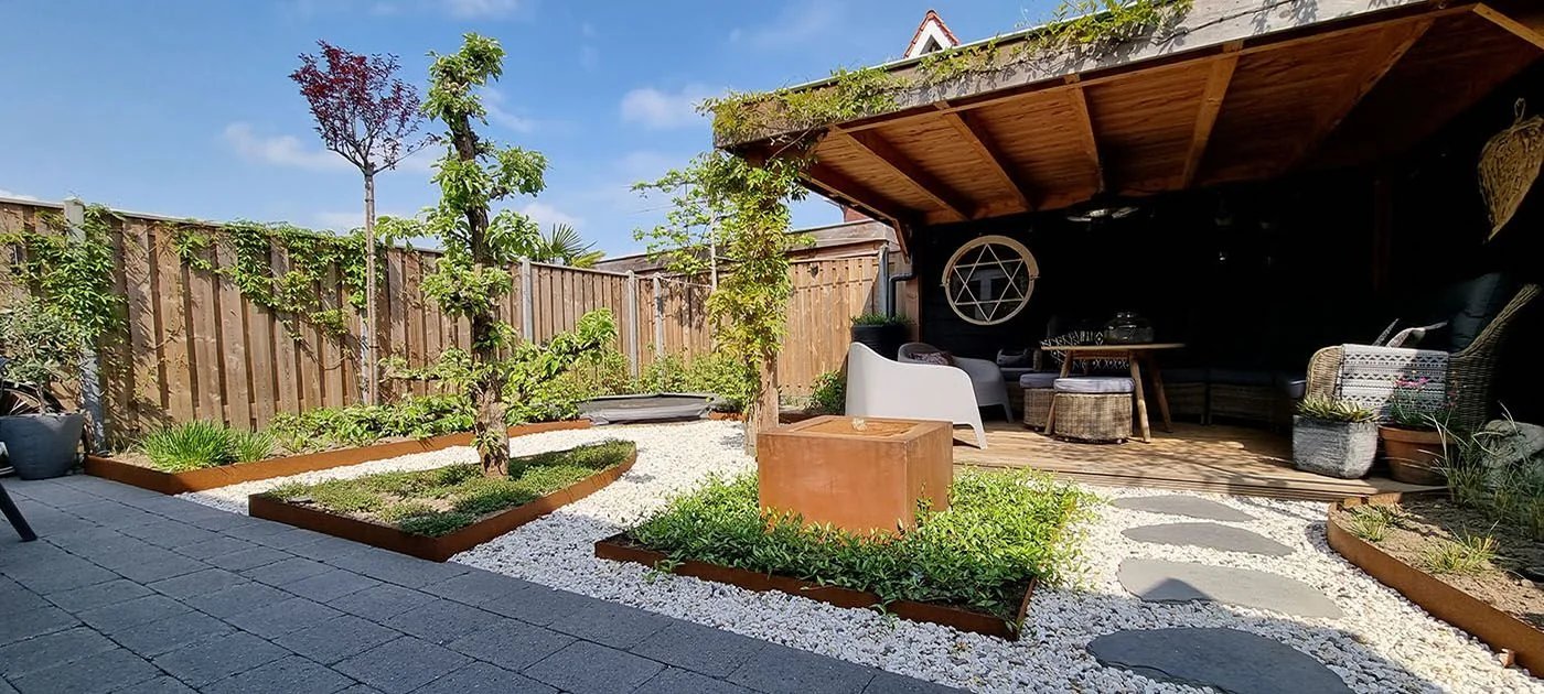 Inštalácia Corten oceľového okraja v záhrade: kompletný plán krokov